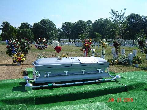 em062106_91