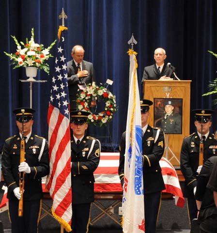 081812_4326a